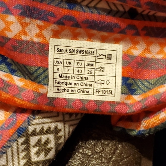 Sanuk Sandals - Picture 5 of 5